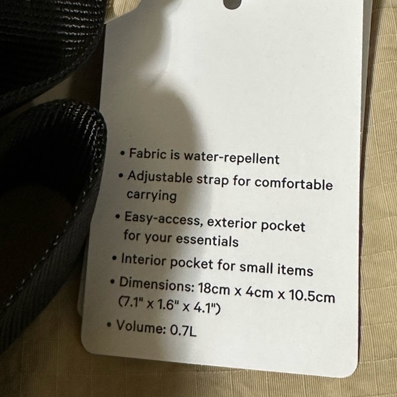 Lululemon Mini Belt Bag - Picture 8 of 8